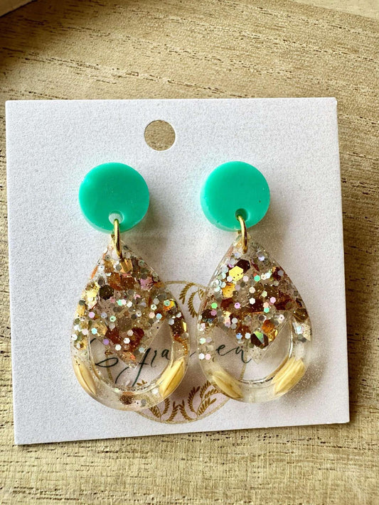 Green and Glitter Rice Earrings