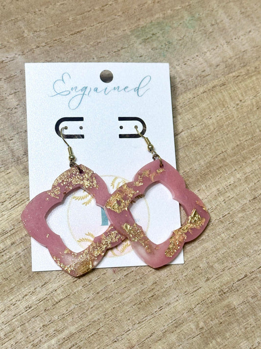 Pink and Gold Leaf Quatrefoil Rice Earrings