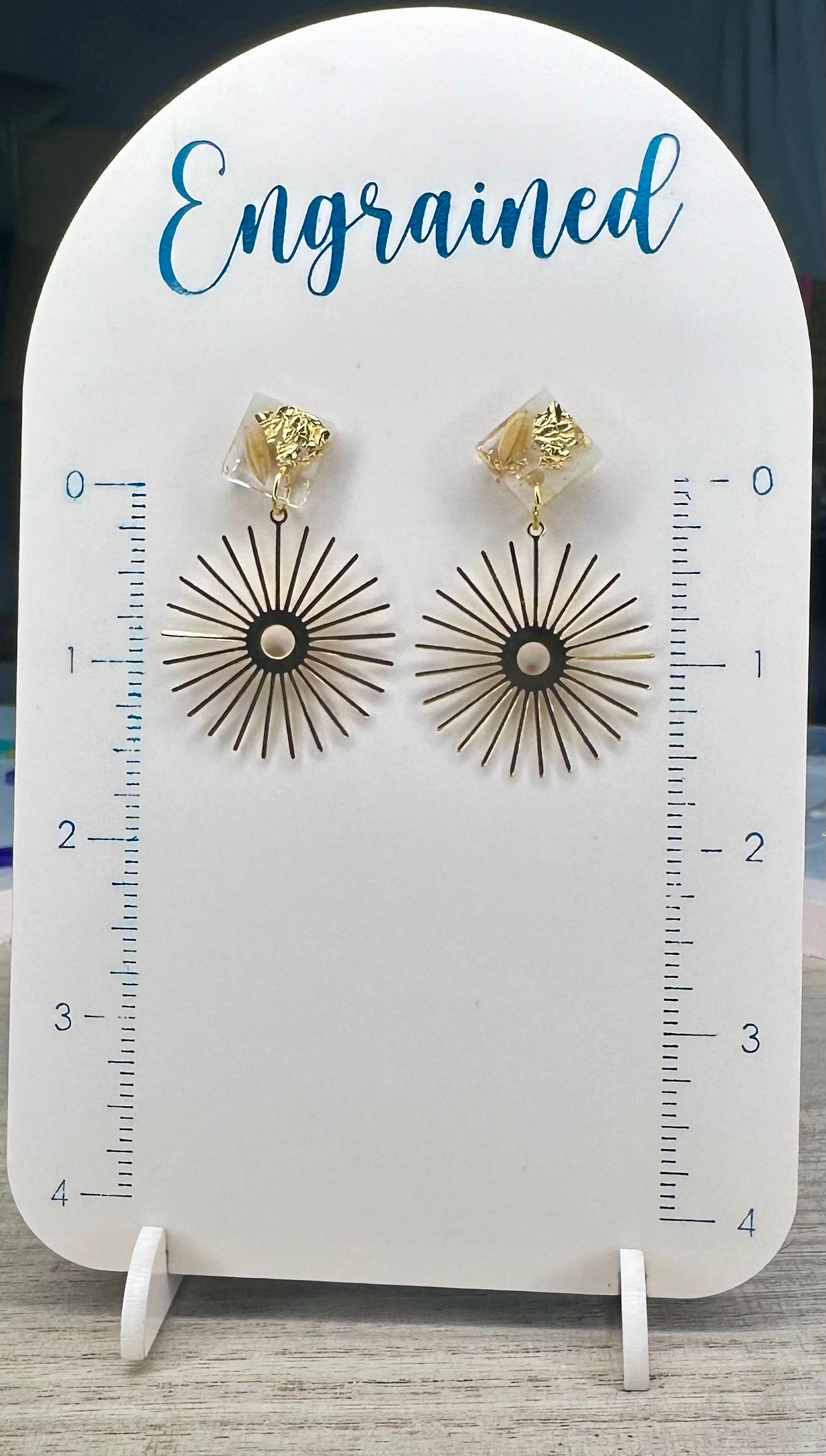 Ivory and Gold Sunburst Earrings